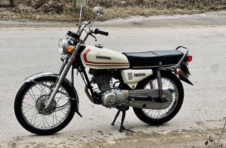 Honda 125 2019 converted into 1984 all japanese