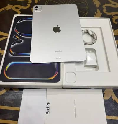Apple iPad pro M4 Apple penice complete box