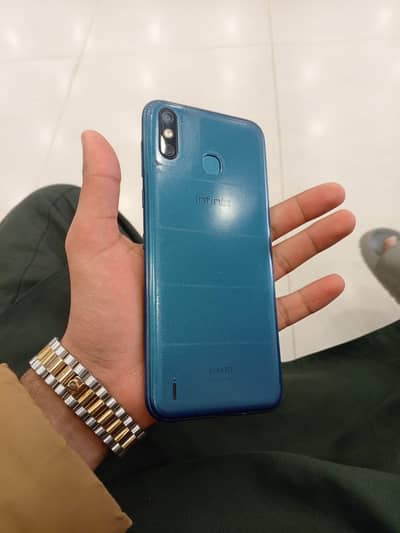 Infinix smart 4