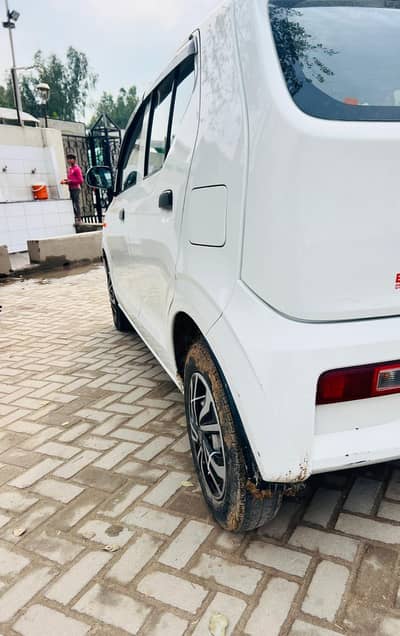 1st owner car total original scratch less car