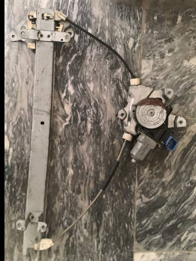 nissan juke right side window system