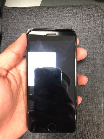IPHONE 8 PTA APPRIVED 10/9 URGENT SALE