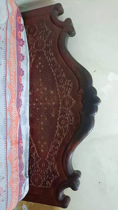 chinyoti wooden 2singal beds