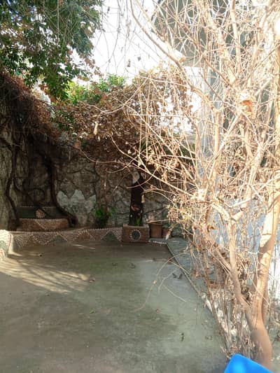 maid required for full time