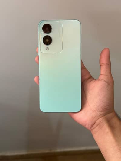 Vivo Y17s