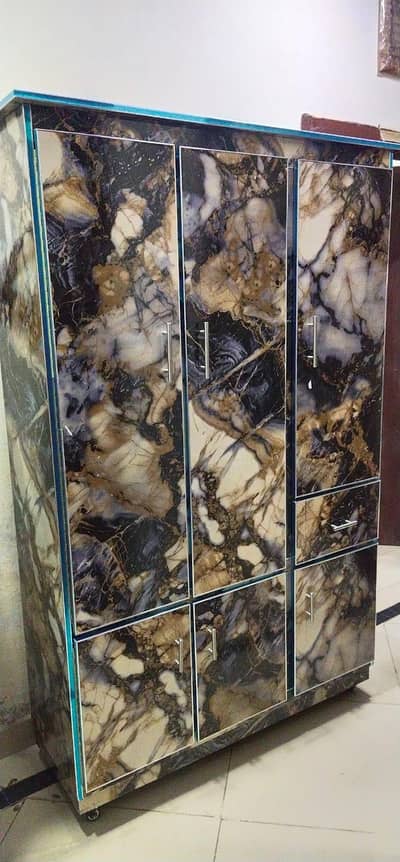 wordrobe brand new with wheels