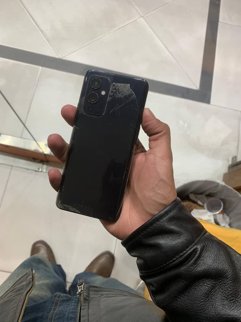 OnePlus 9 5