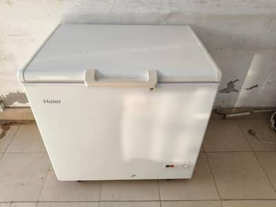 Haier deep freezers single door new condition/0321/080/77/77/