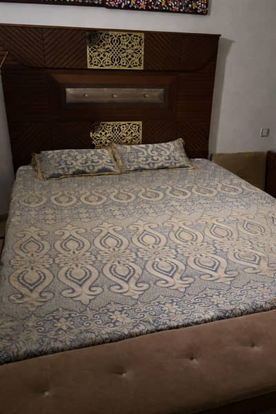 Shesham Wood Bedroom Set