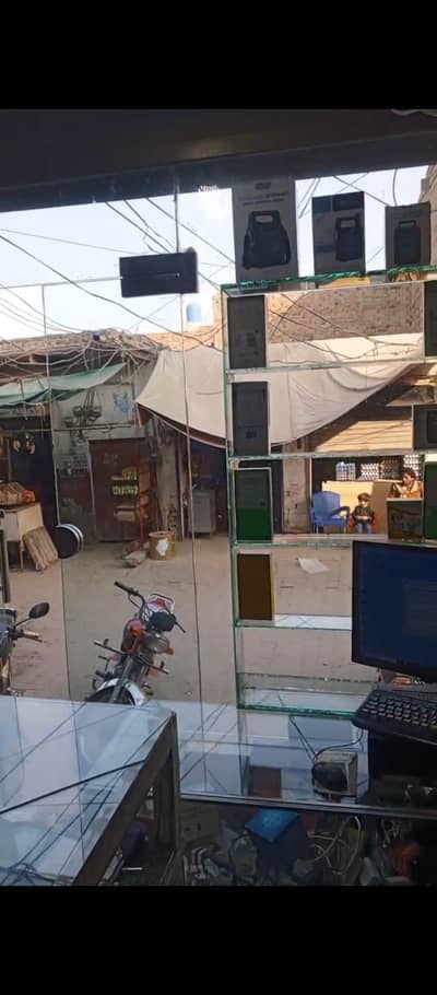 MOBILE SHOP GLASS+ 3 COUNTER+ 3 ALMARI