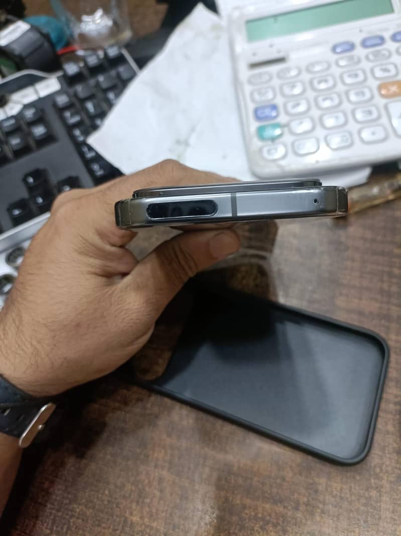 Google Pixel 9 Pro 4