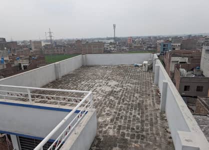 6 marla rooftop 5th floor neat and clean