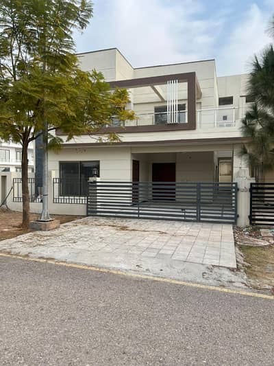 House for sale Islamabad Park view City 10 marla