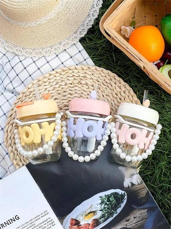 Imported Cute Girl Transparent Glass Heat Resistant Tumbler With Pearl Chain Sipper Glass Cup Portable Double Drinking Aesthetic Coffee Mug With Straw Gift For College Girls Teen hoho Mugs for Gift
