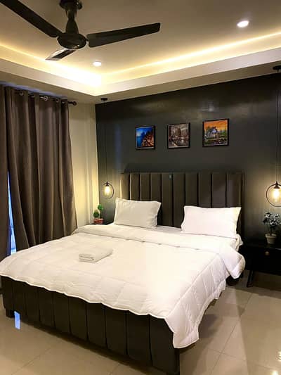 Per day apartment available luxury Furnished