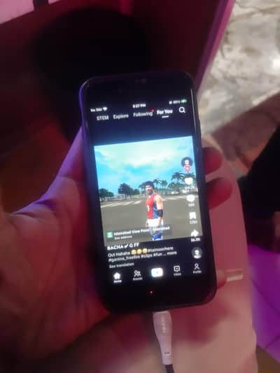 iPhone 7 32gb all ok sim work 2month