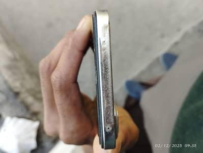 vivo y200 8gb 128 gb with boxx