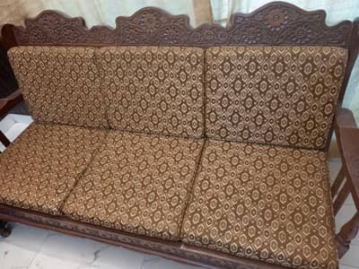 5 Seater Wodden Sofa Set