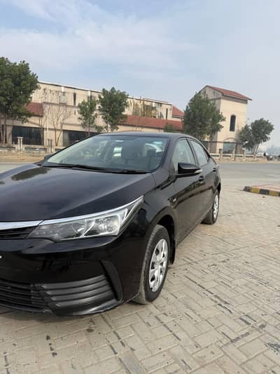 Toyota Corolla GLI 2019, 1st Owner,complete file with original 3 keys