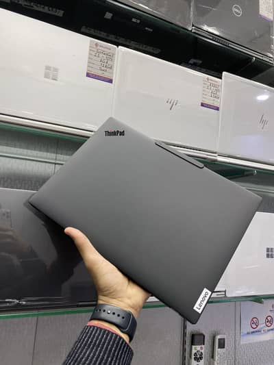 Lenovo Thinkpad T14/Ultra 5 135U/16GBRAM/512GBSSD NVME