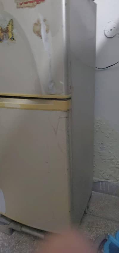 Dawlance refegreater fine condition all working good