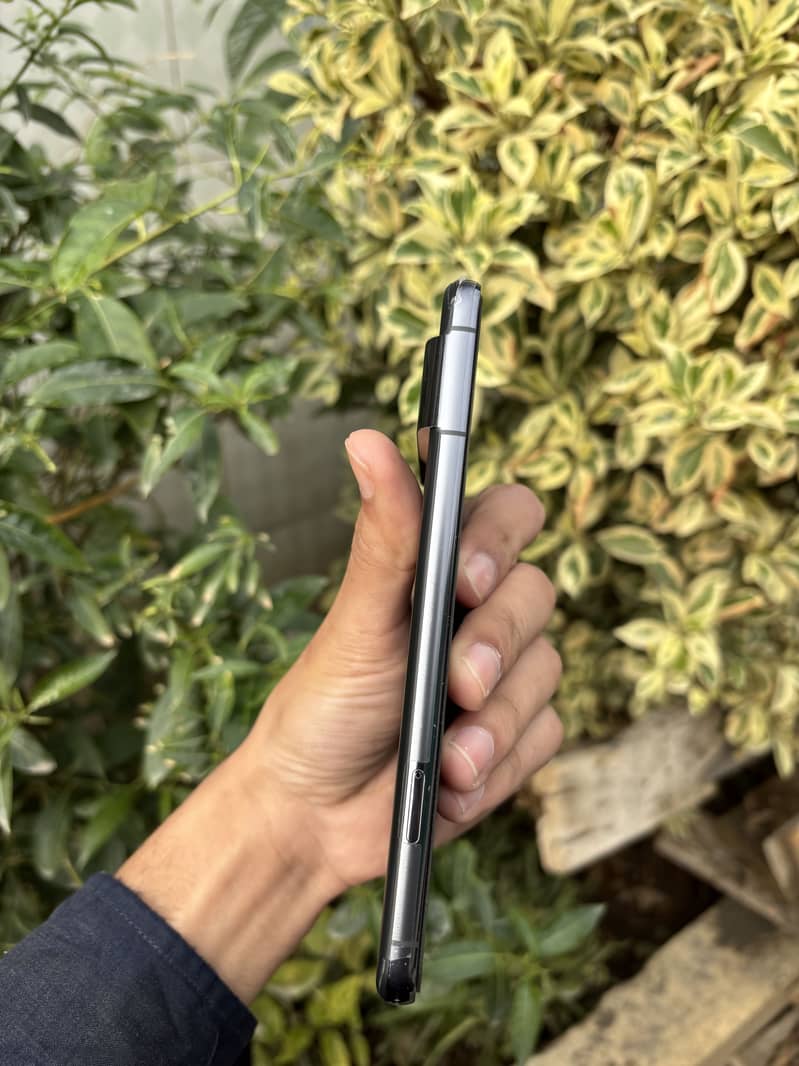 Google Pixel 8 Pro 6