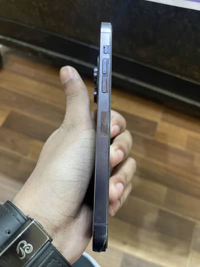 Ipone 14 pro max Deep purple