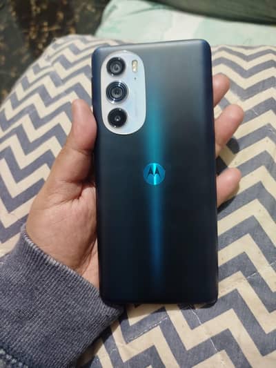 Edge 30 Pro - PTA Approved - 8/128