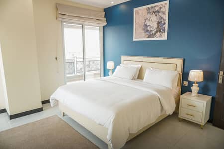 Daily basis luxury Furnished apartment available