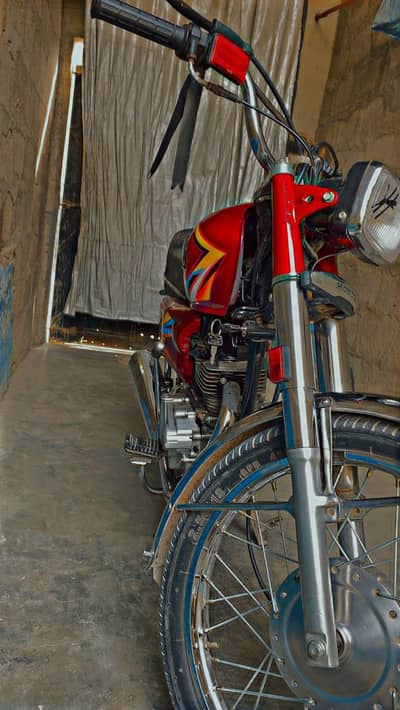 GENUINE HONDA CG 125 NEW CONDITION