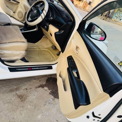 Genuine Toyota Yaris GLI CVT 1.3 2022 Model Super White