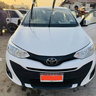 Toyota Yaris Sedan GLi CVT 1.3 2022 – Showroom Condition