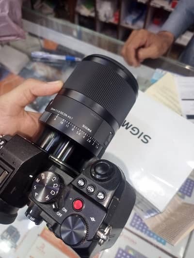 lumix s5 with new 35mm lens dgdn