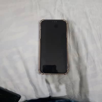 Iphone 11 for sale 7/10 condition