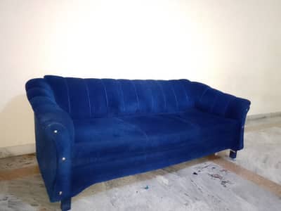 5 seater sofa For Sale in Rawalpindi | Neat & Clean Condition