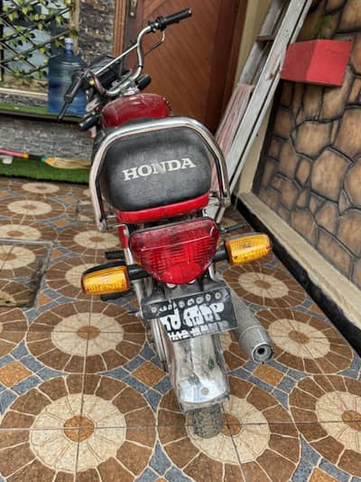 Honda cd70