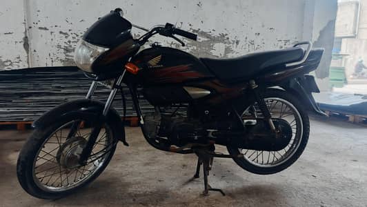 Honda Pridor 2017 Black
