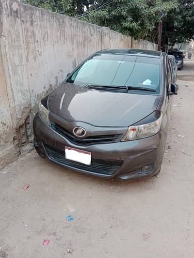 Toyota Vitz 2012 Model 2015 Registered