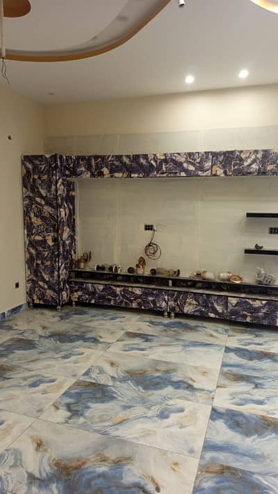 Jubilee Town 10 Marla upper portion Near canal road 3 bedrooms Gas available