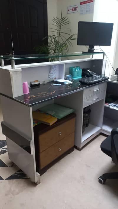 reception table for sale