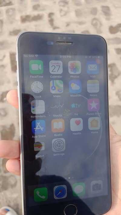 Iphone 6 plus 16 gb 10/10 Like new Touch id everything working