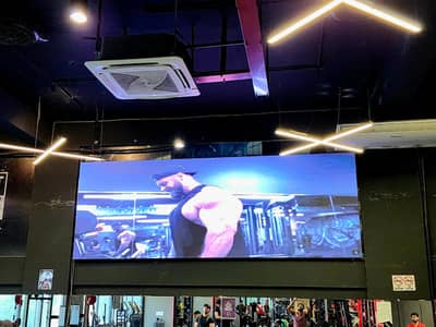 Indoor SMD Screens/Video Wall Mount/Outdoor Pole Streamer/smd