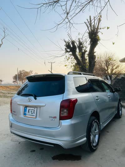 axio fielder outstanding condition model 2007/13 register Islamabad