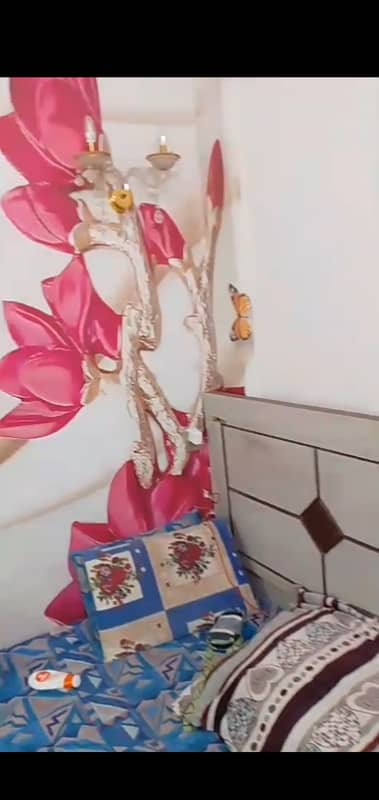 2 bed lounge. Semi-furnished west-open corner flat available on rent in the well-known Munir Bridge View project. Located on the 5th floor with lift, this flat is full hawadar, bright, and main road facing, ensuring excellent ventilation.