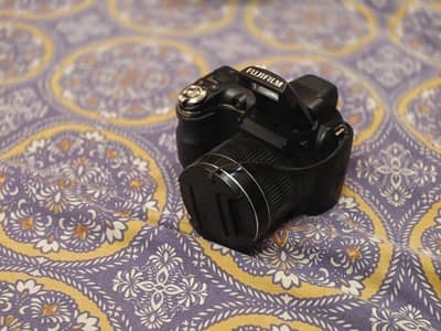 Fujifilm FinePix S4000