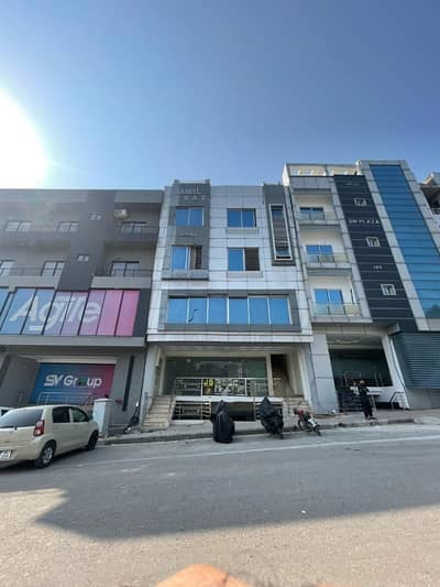 5 Marla Plaza In Linear Commercial Bahria Town Phase 8