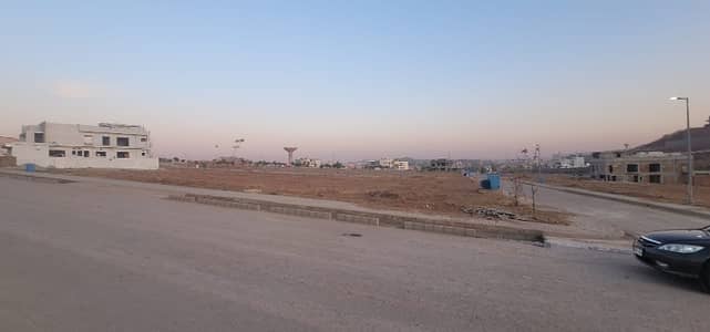 1 Kanal Prime Location Plot For Sale In Dha 2 Sector B