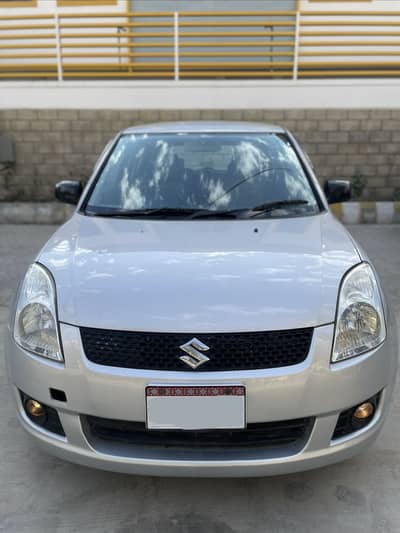Suzuki Swift DX 2012