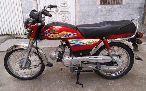 Honda CD 70 Model 2020 1st owner (0/3/2/0/4/0/9/2/4/2/9)