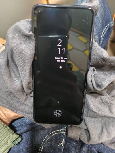 Realme 7 pro 8 128 GB No Wirrentey Box Charger